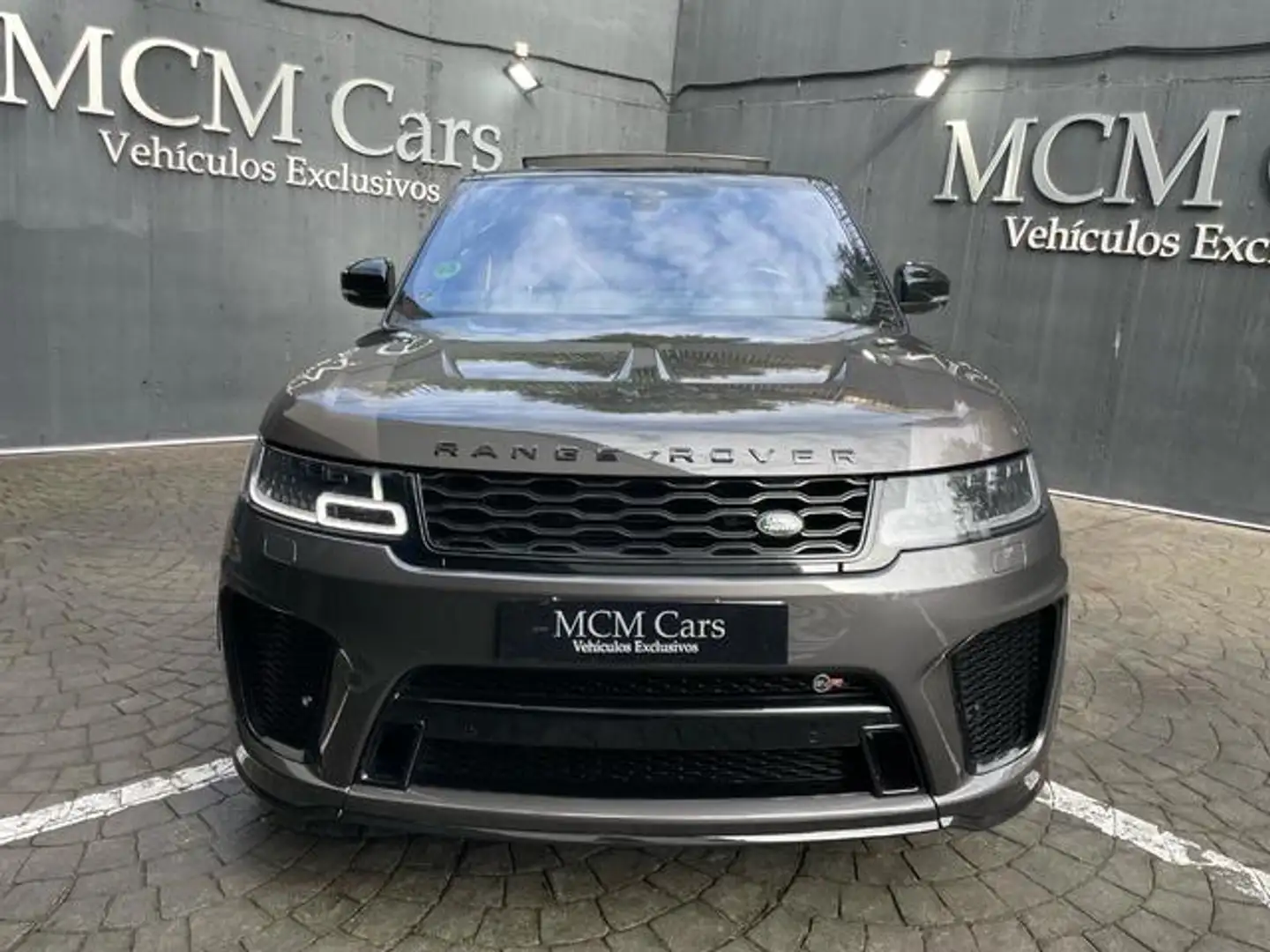 Land Rover Range Rover Sport 5.0 V8 SC SVR Aut. Gris - 2