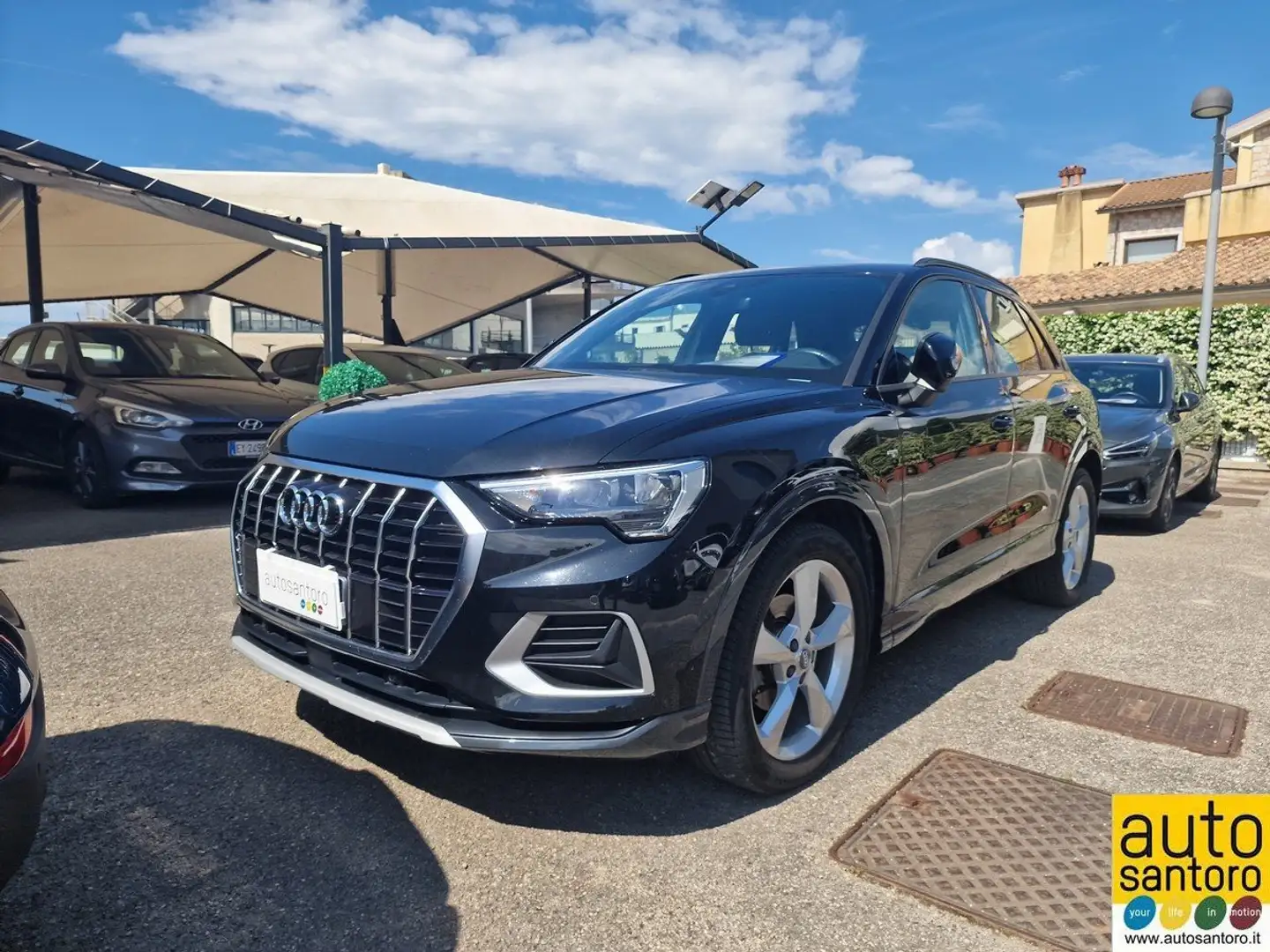 Audi Q3 35 2.0 tdi Business Advanced quattro s-tronic Černá - 1