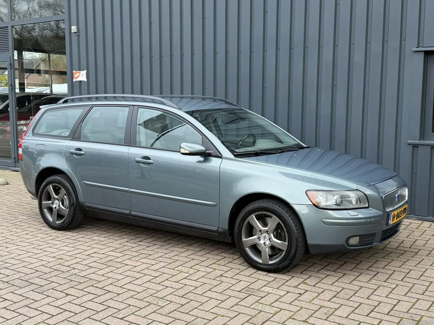 Volvo V50 2.5 T5 AWD Summum YOUNGTIMER!/AUTOMAAT!/APK!/ Groen - 2