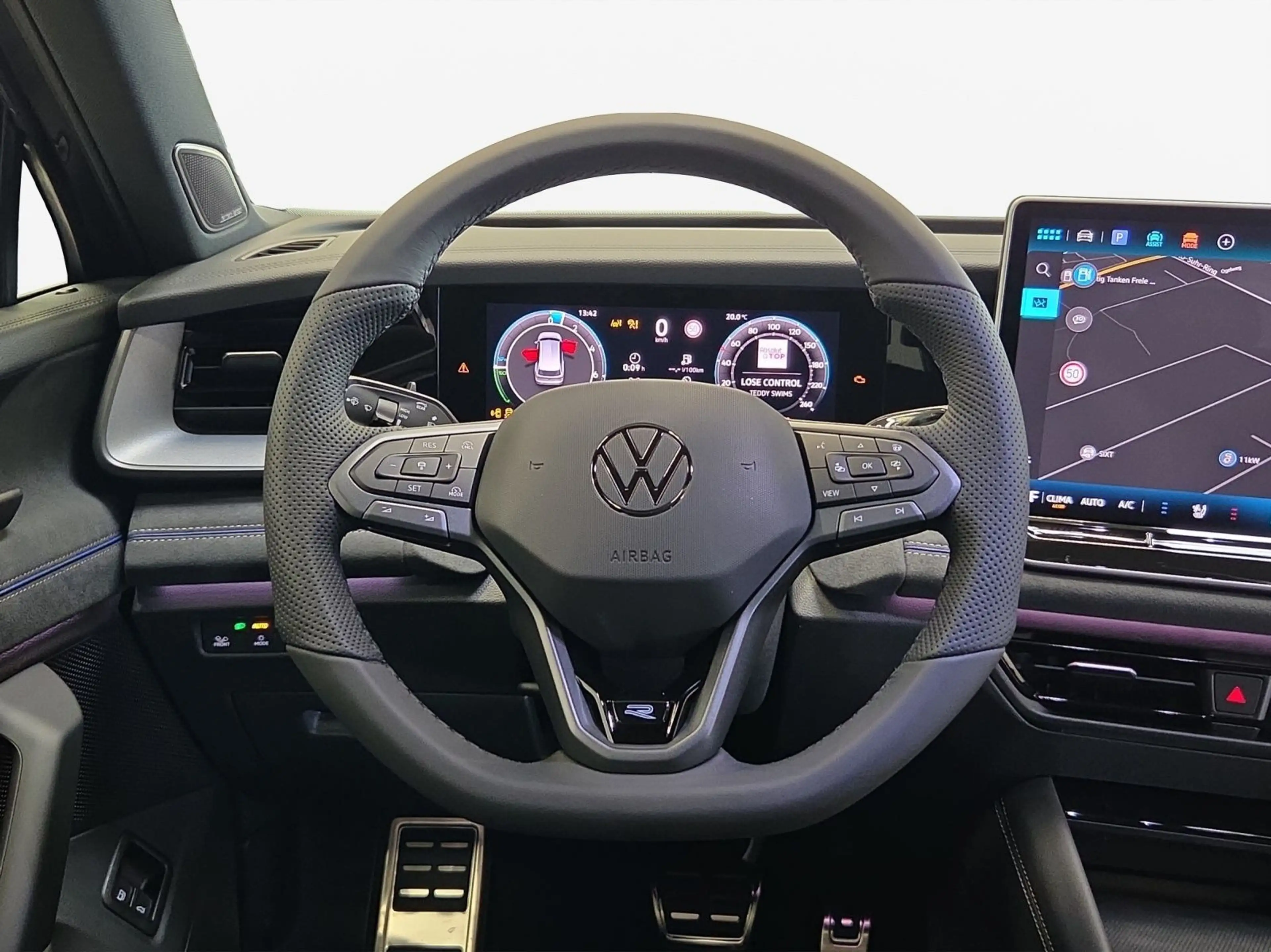 Volkswagen Tayron 1.5 eHybrid DSG R-Line AHK*NAV*PANO*H&K* — photo 9