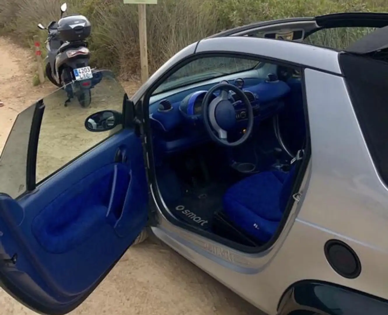 smart forTwo Cabrio Negro - 1