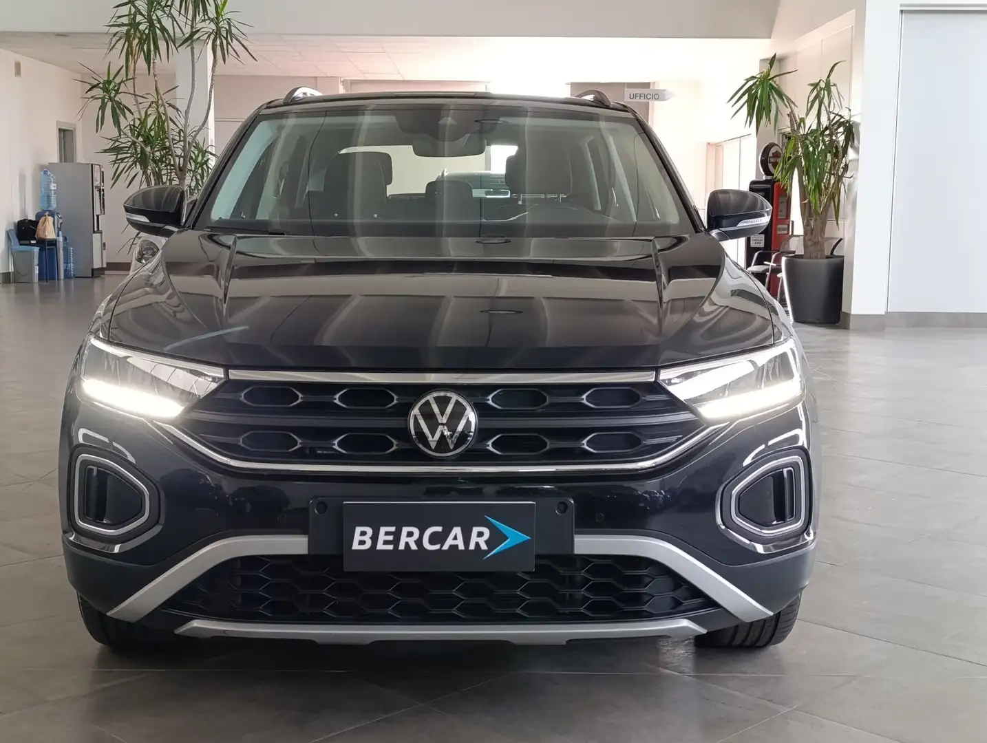 Volkswagen T-Roc T-Roc 2.0 TDI SCR Life Negru - 2