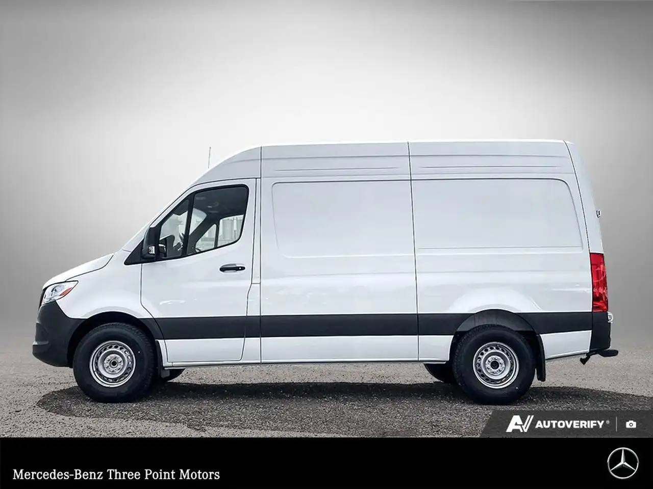 Mercedes-Benz Sprinter снимка Mercedes-Benz Sprinter
