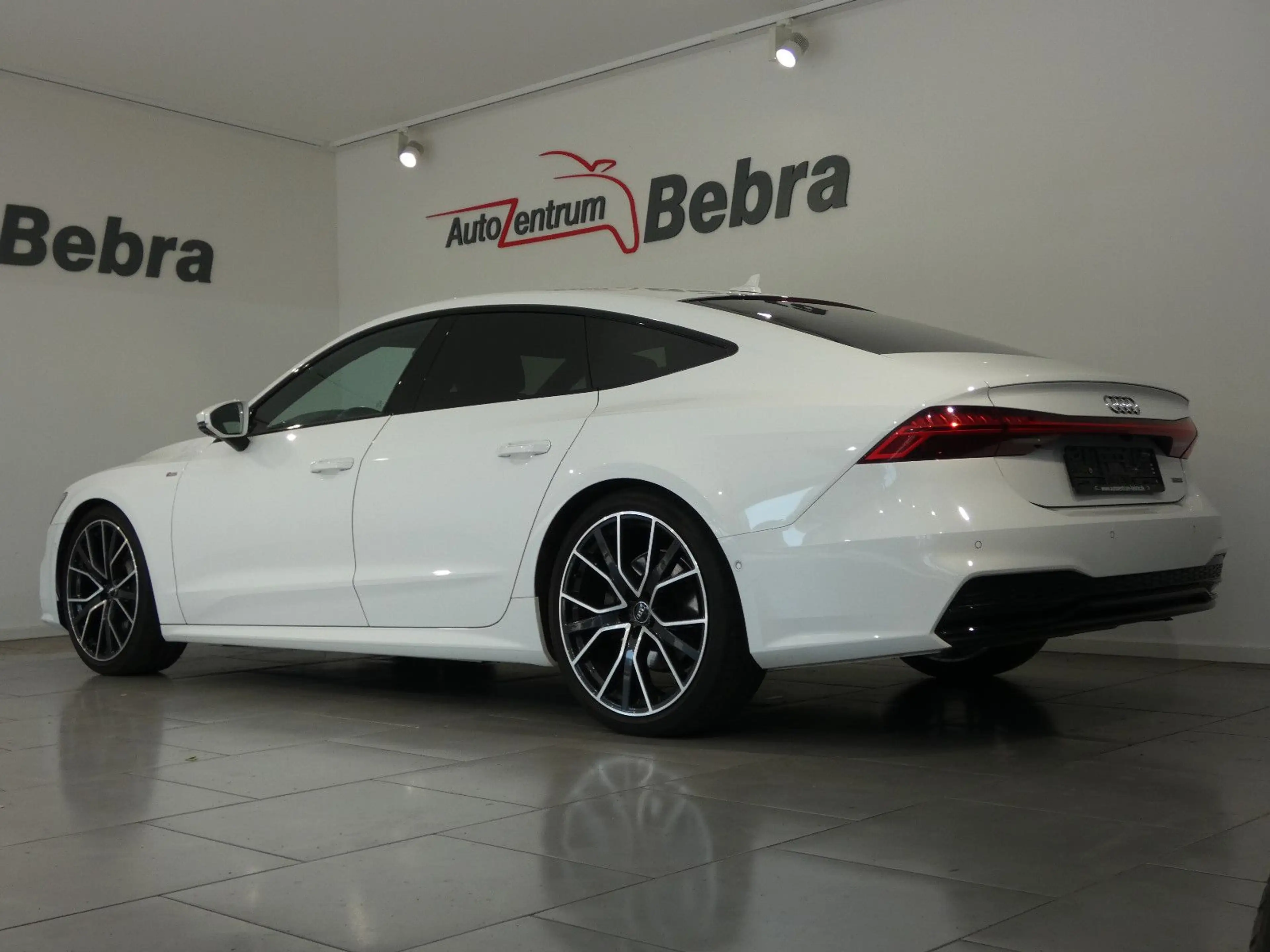 Audi A7 Sportback 55 TFSI quattro 360°/AHK/B&O/HUD — photo 6