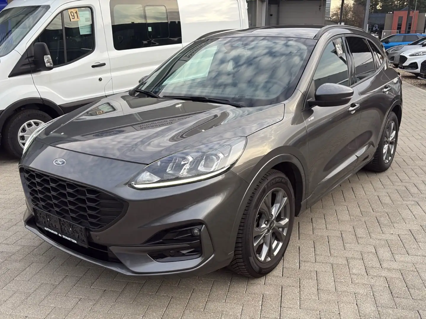 Ford Kuga ST-Line FHEV AUT - 1
