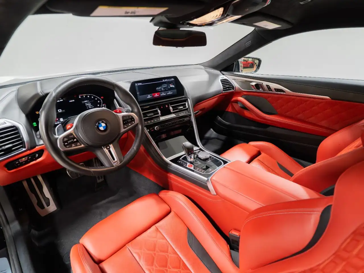 BMW M8 fotografie BMW M8