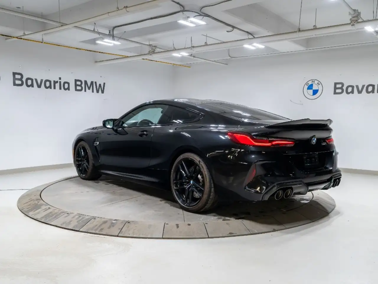 BMW M8 fotografie BMW M8