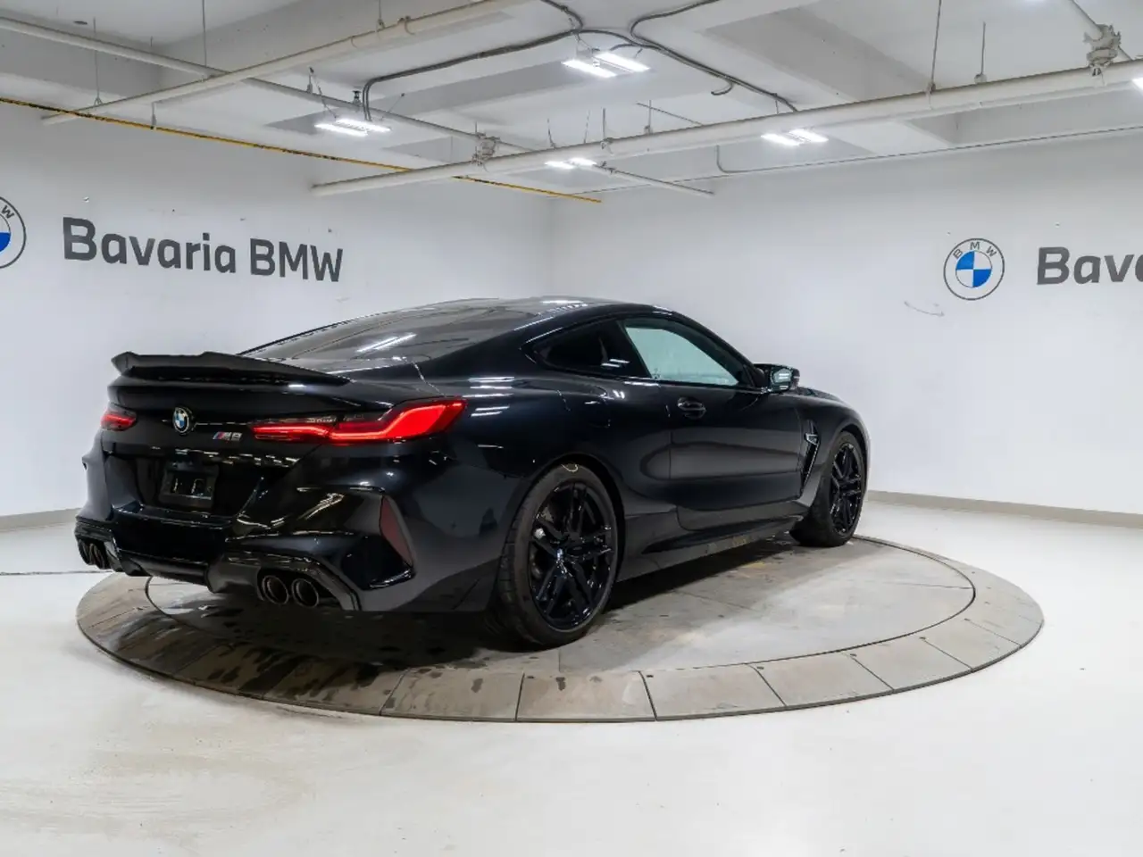 BMW M8 fotografie BMW M8