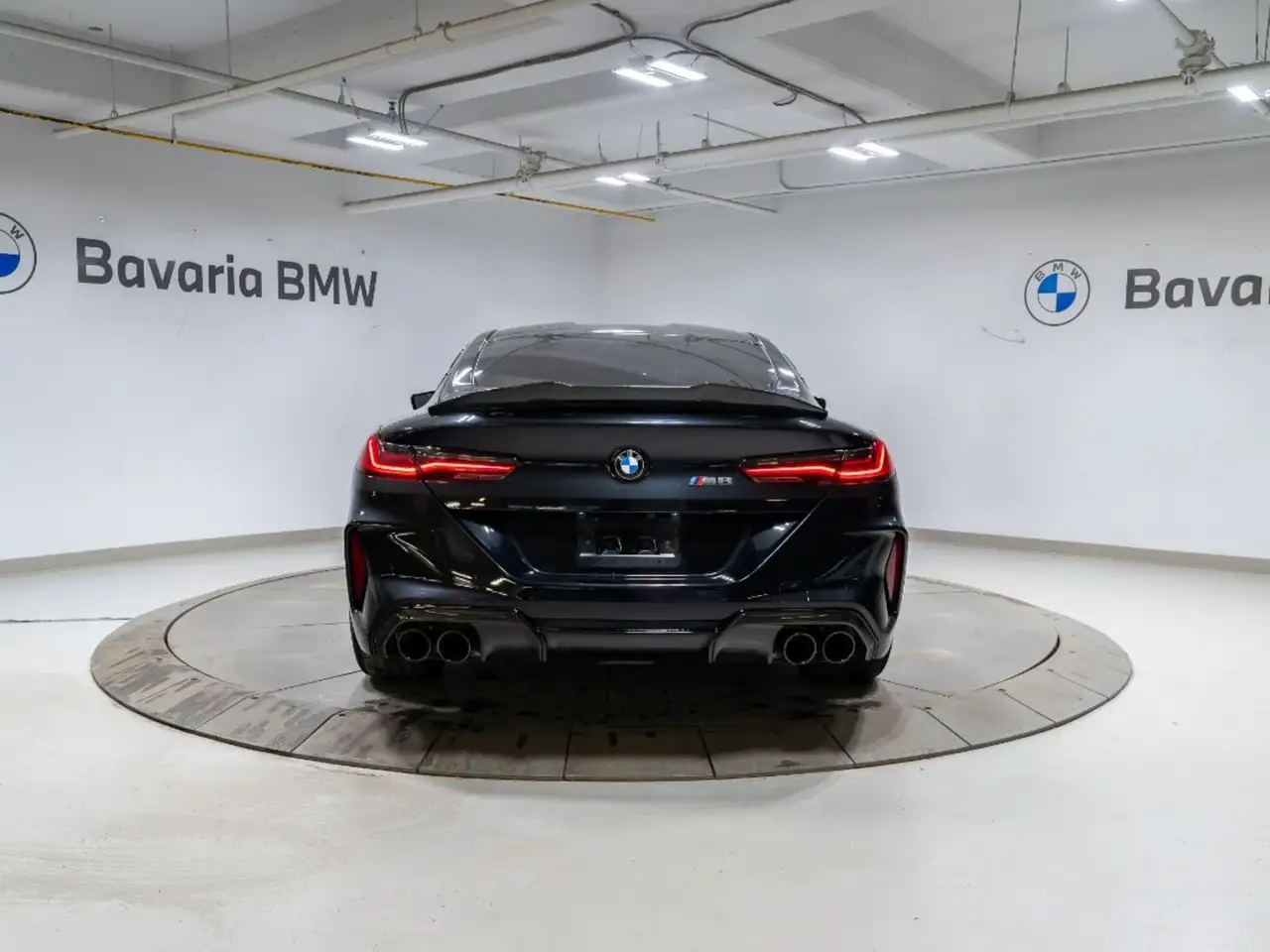 BMW M8 fotografie BMW M8