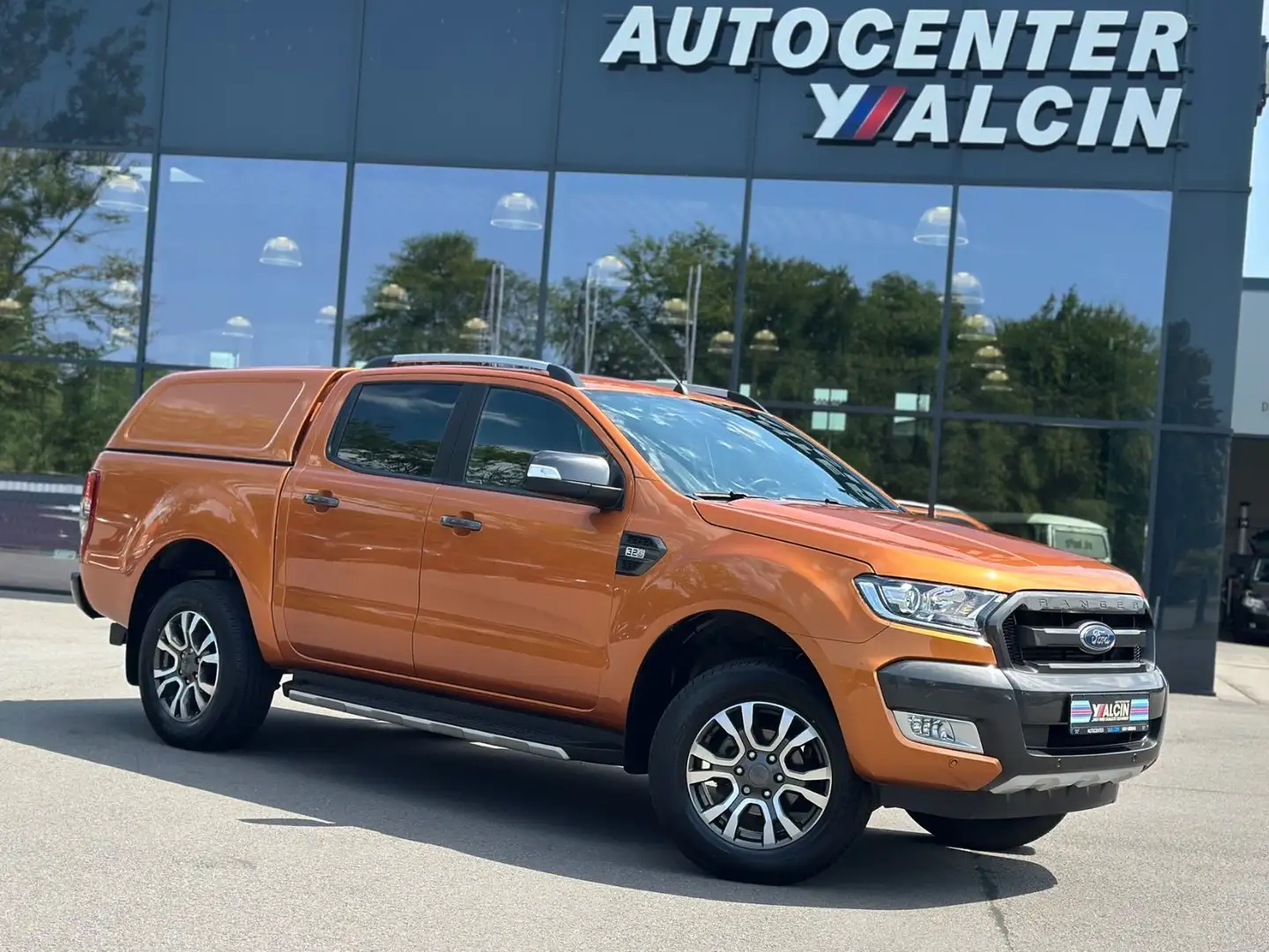 Ford Ranger 3.2 TDCI Doppelkabine Wildtrak 2.HA/ACC/ Naranja - 1