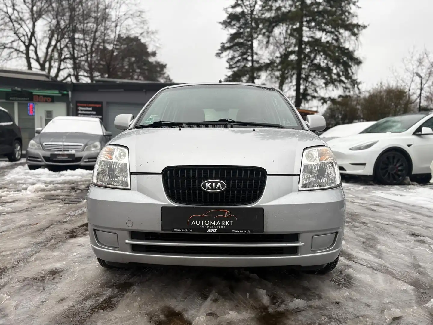 Kia Picanto 1.1 LX /TÜV  01.2028 / Grau - 2