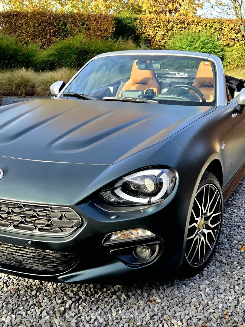 Fiat 124 Spider 1.4 MultiAir Lusso Groen - 2