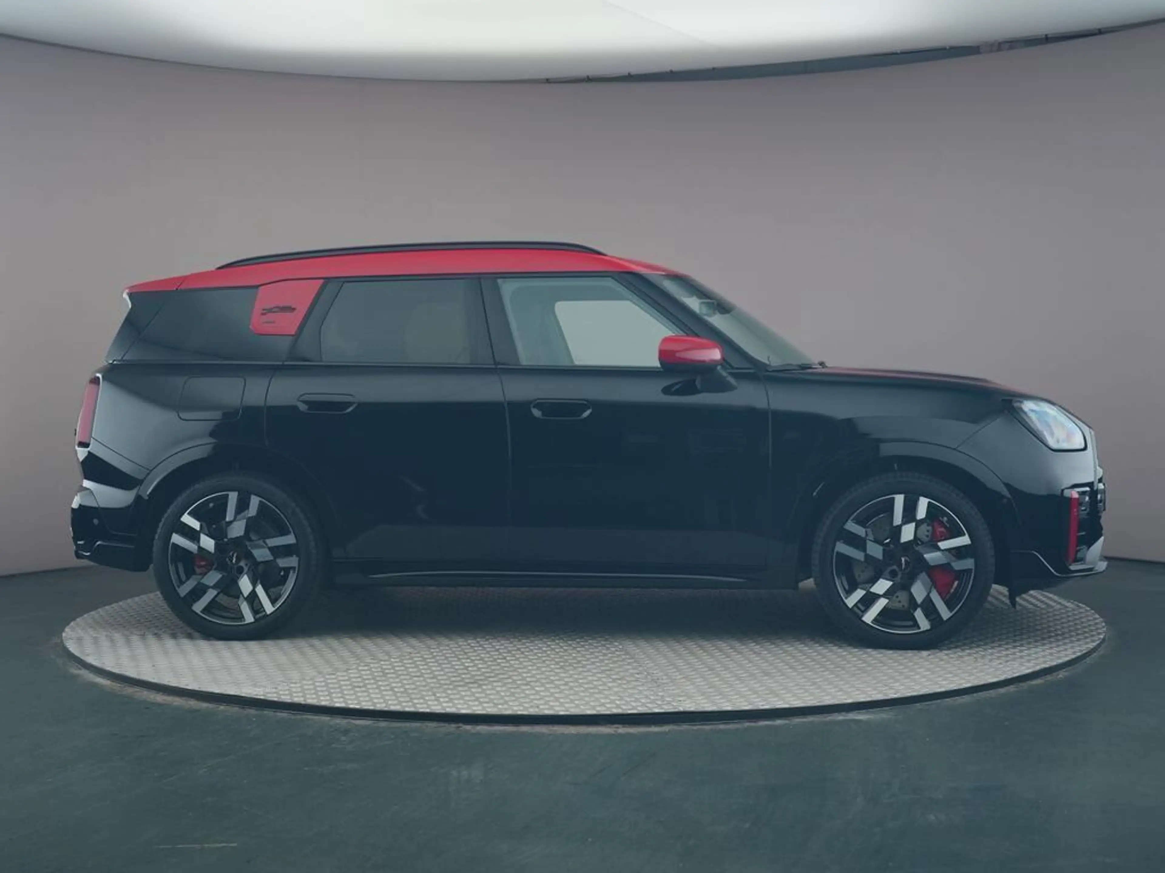 MINI John Cooper Works Countryman JCW ALL4 XL — photo 8