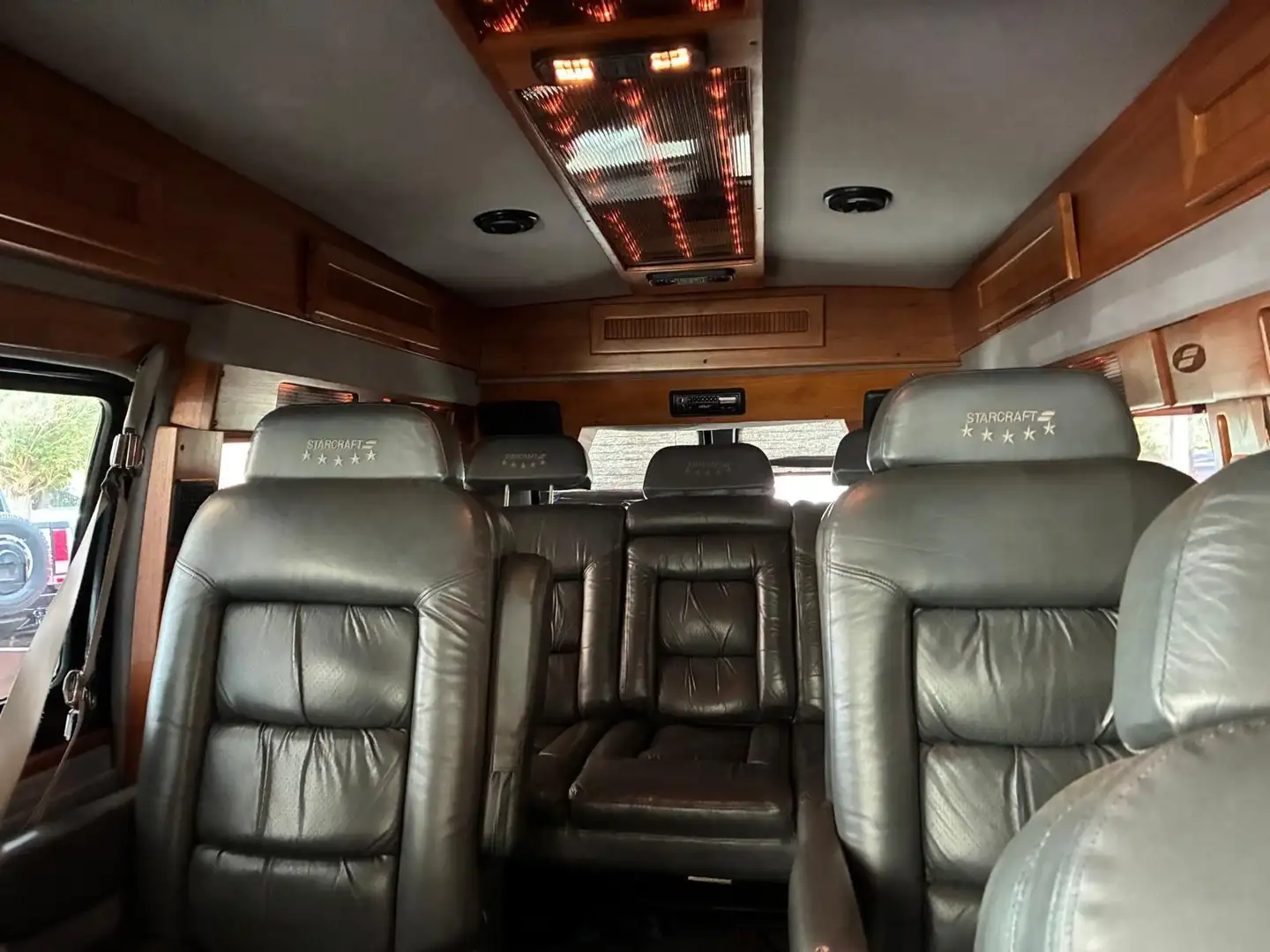 Chevrolet Chevy Van Chevy Dodge B2500 Van 5,2 V8 Černá - 2