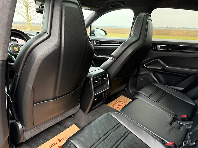 Porsche Cayenne Coupe E-Hybrid PHEV 17,9 kWh Aut. *Approved Gar... Ansicht 13