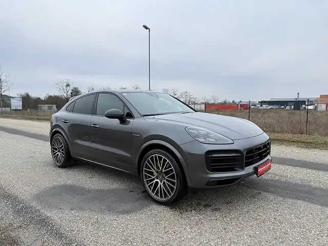 Porsche Cayenne Coupe E-Hybrid PHEV 17,9 kWh Aut. *Approved Gar... Ansicht 3