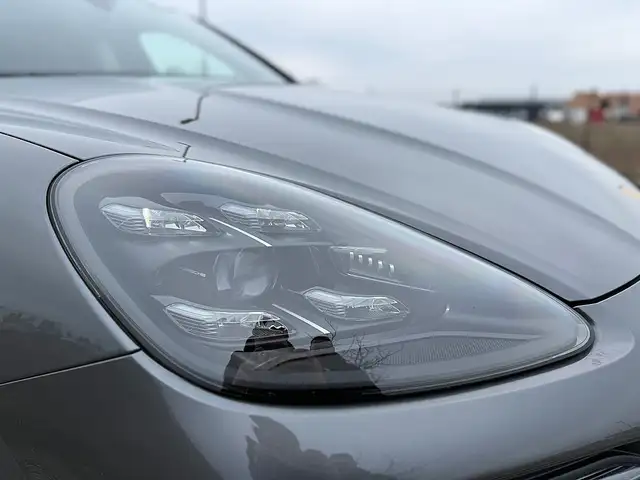 Porsche Cayenne Coupe E-Hybrid PHEV 17,9 kWh Aut. *Approved Gar... Ansicht 7