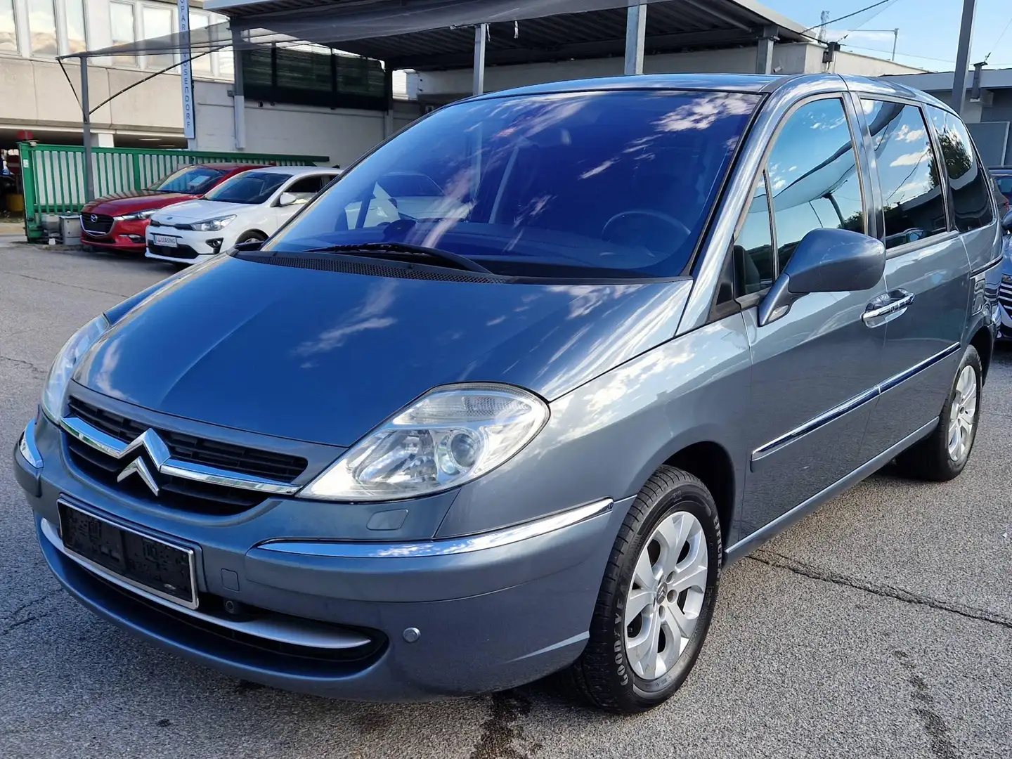 Citroen C8 C8 2,0 HDi 16V Exclusive FAP Exclusive Grau - 1