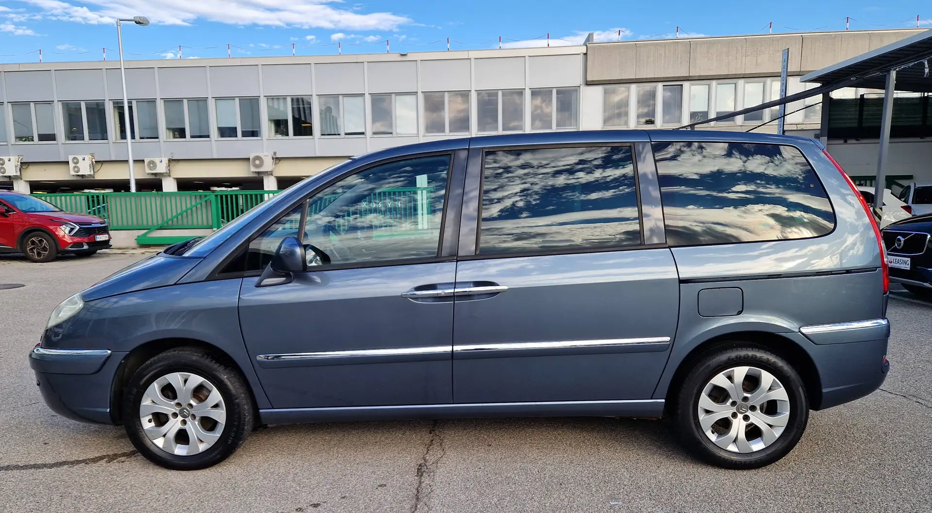 Citroen C8 C8 2,0 HDi 16V Exclusive FAP Exclusive Grau - 2