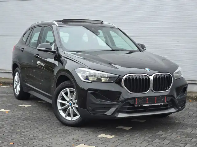 BMW X1 18d en vente chez une concession Allemagne