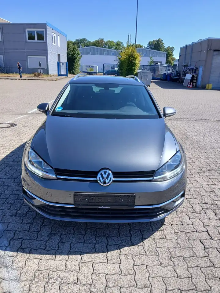 Volkswagen Golf Variant