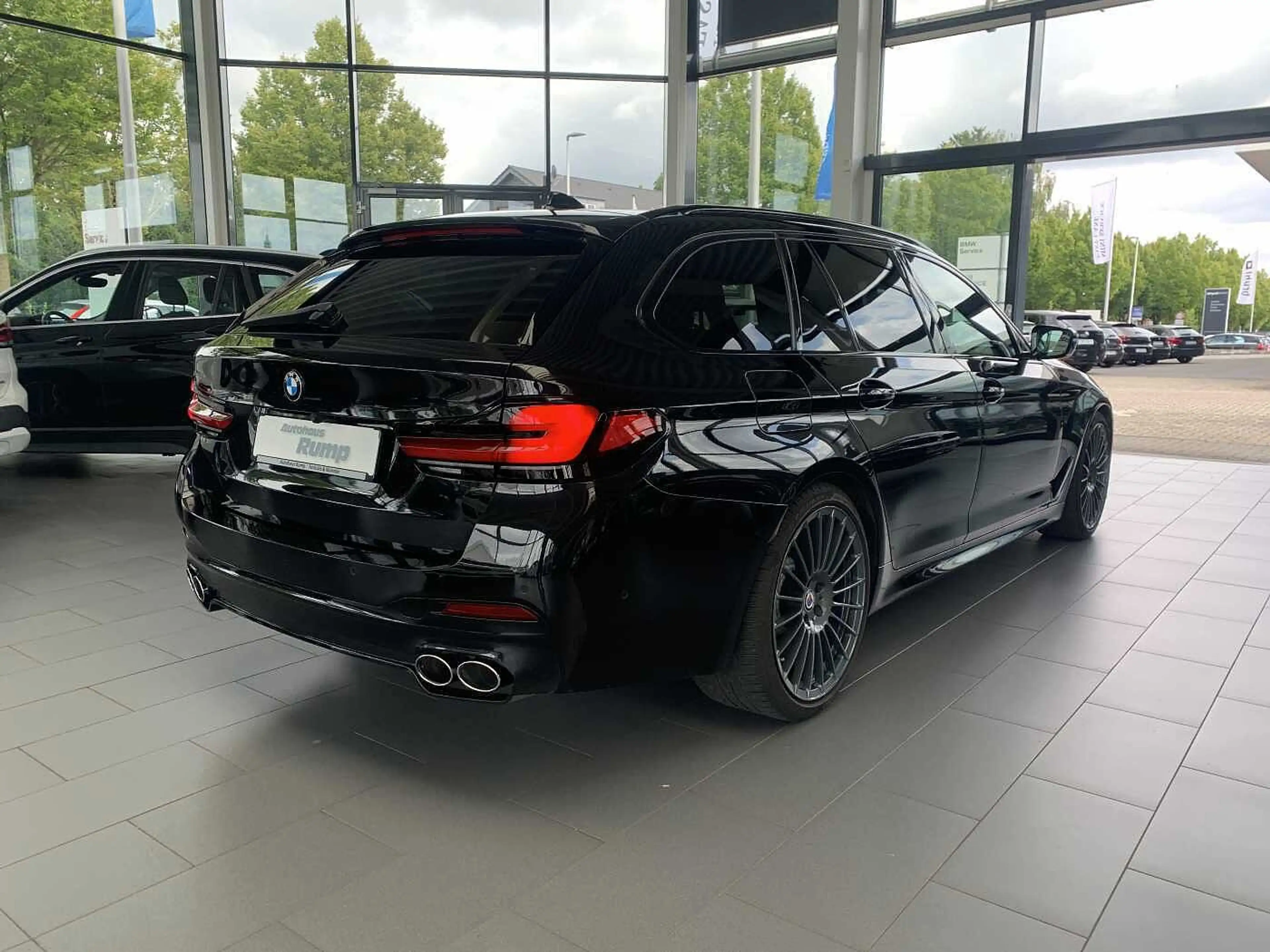 Alpina D5 S Touring Allrad — photo 6