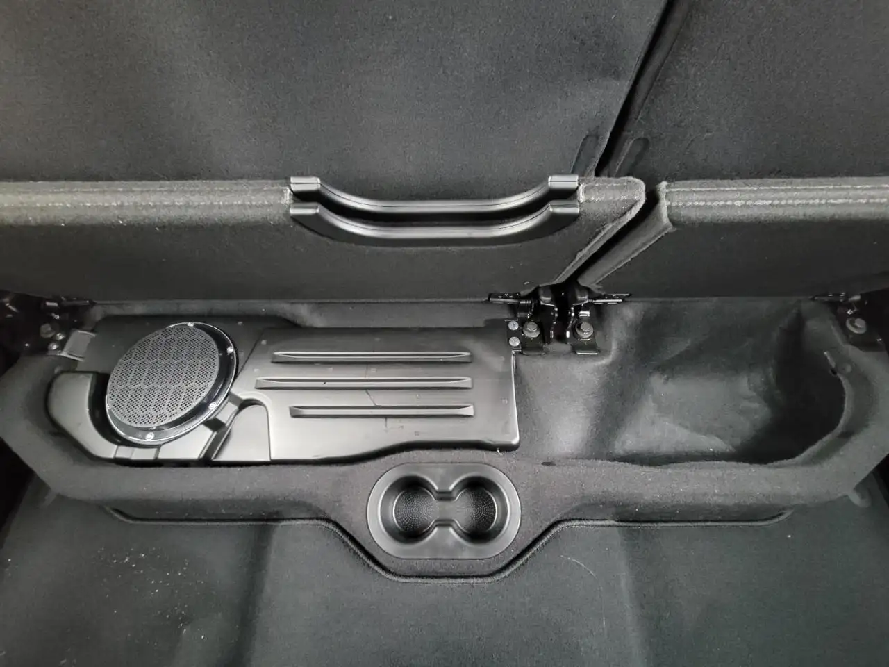 RAM 2500 снимка RAM 2500