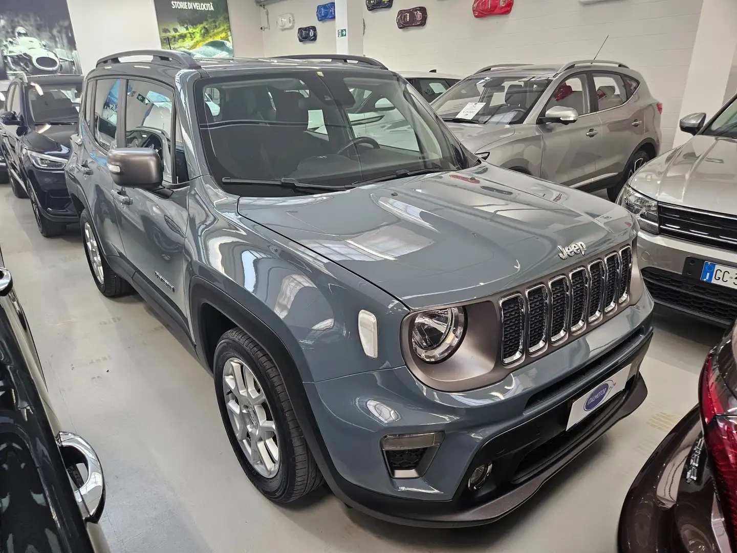 Jeep Renegade Renegade 1.0 Turbo 120CV Limited Gris - 1