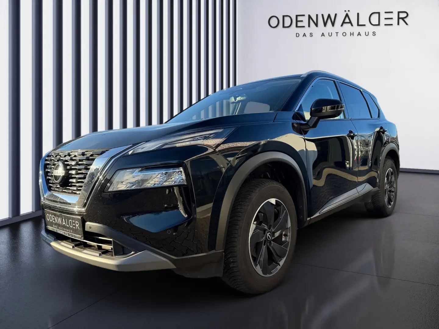 Nissan X-Trail 1.5VC-T MHEV N-Connecta CVT HUD Schwarz - 2