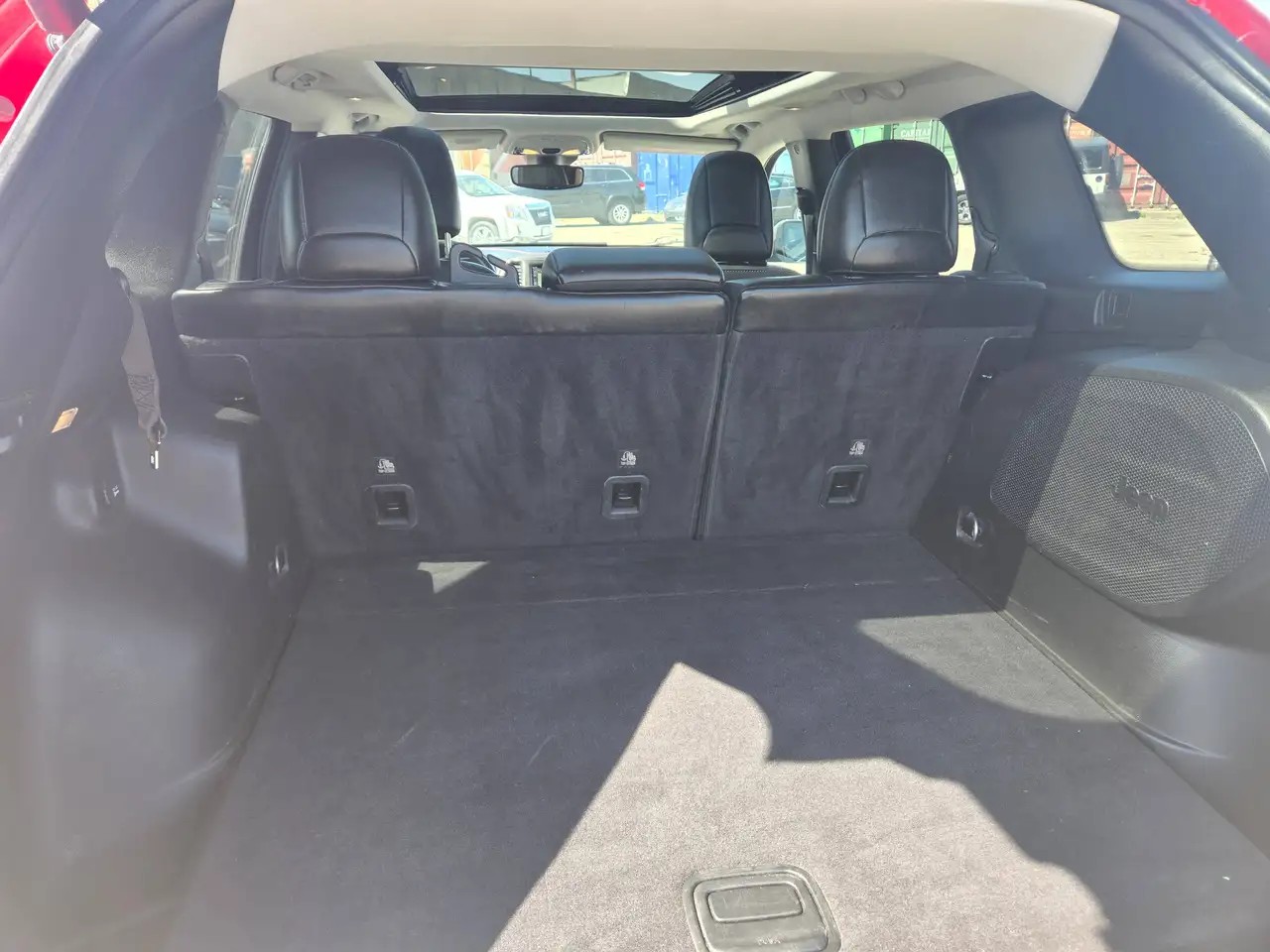 Jeep Cherokee photo Jeep Cherokee