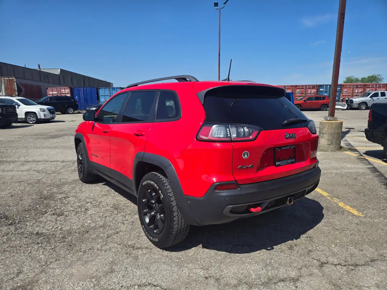 Jeep Cherokee photo Jeep Cherokee