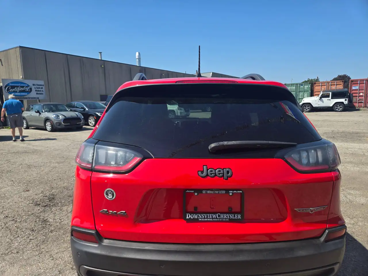 Jeep Cherokee photo Jeep Cherokee