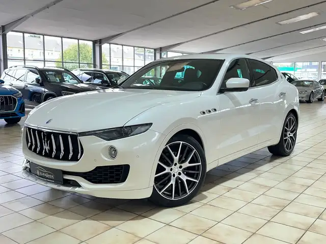 Maserati Levante Panorama,360, 21 Zoll