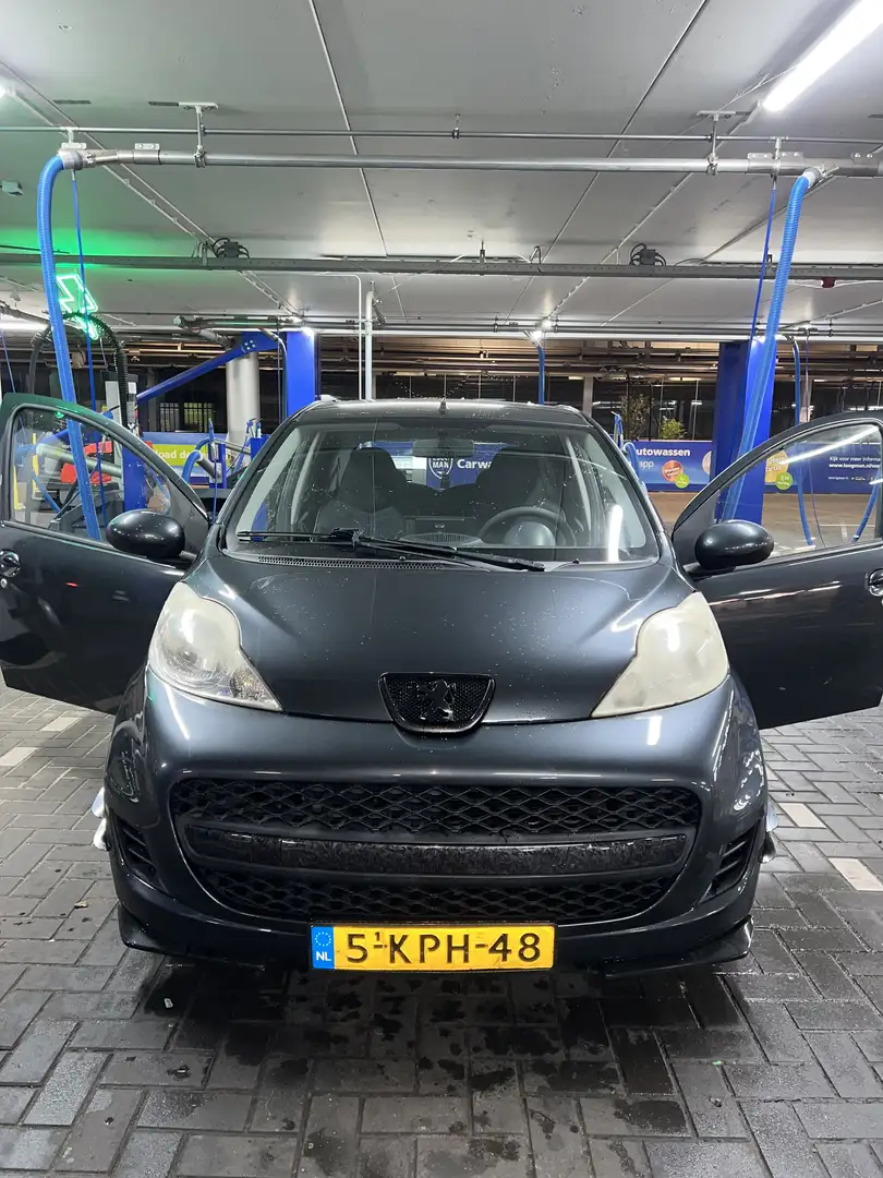 Peugeot 107 1.0-12V Urban Move Grijs - 1