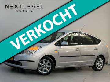 1.5 VVT-i Business Edition Camera 6 Maanden Batter