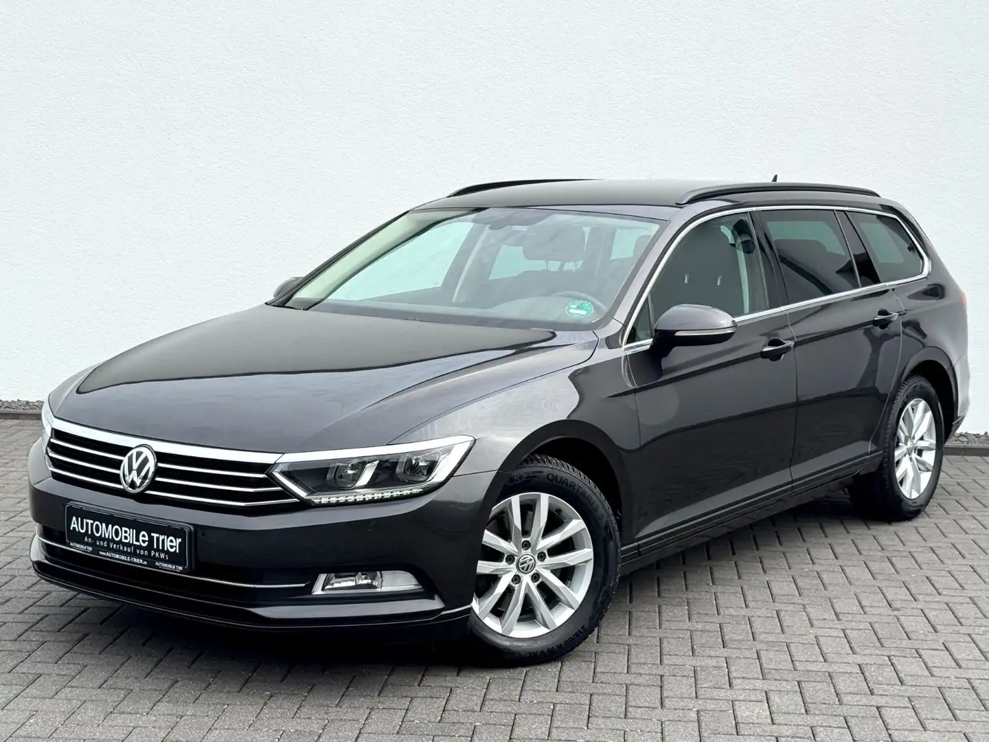 Volkswagen Passat Variant 2.0 TDI DSG/NAVI/LED/PDC/GARANTIE Grau - 1