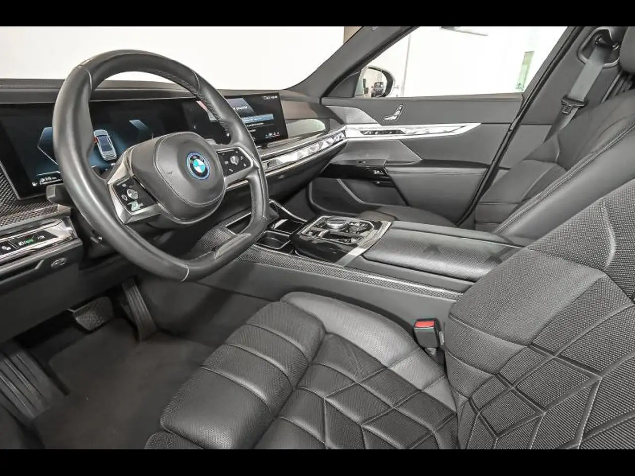 BMW 750 e xDrive, миниатюра 6