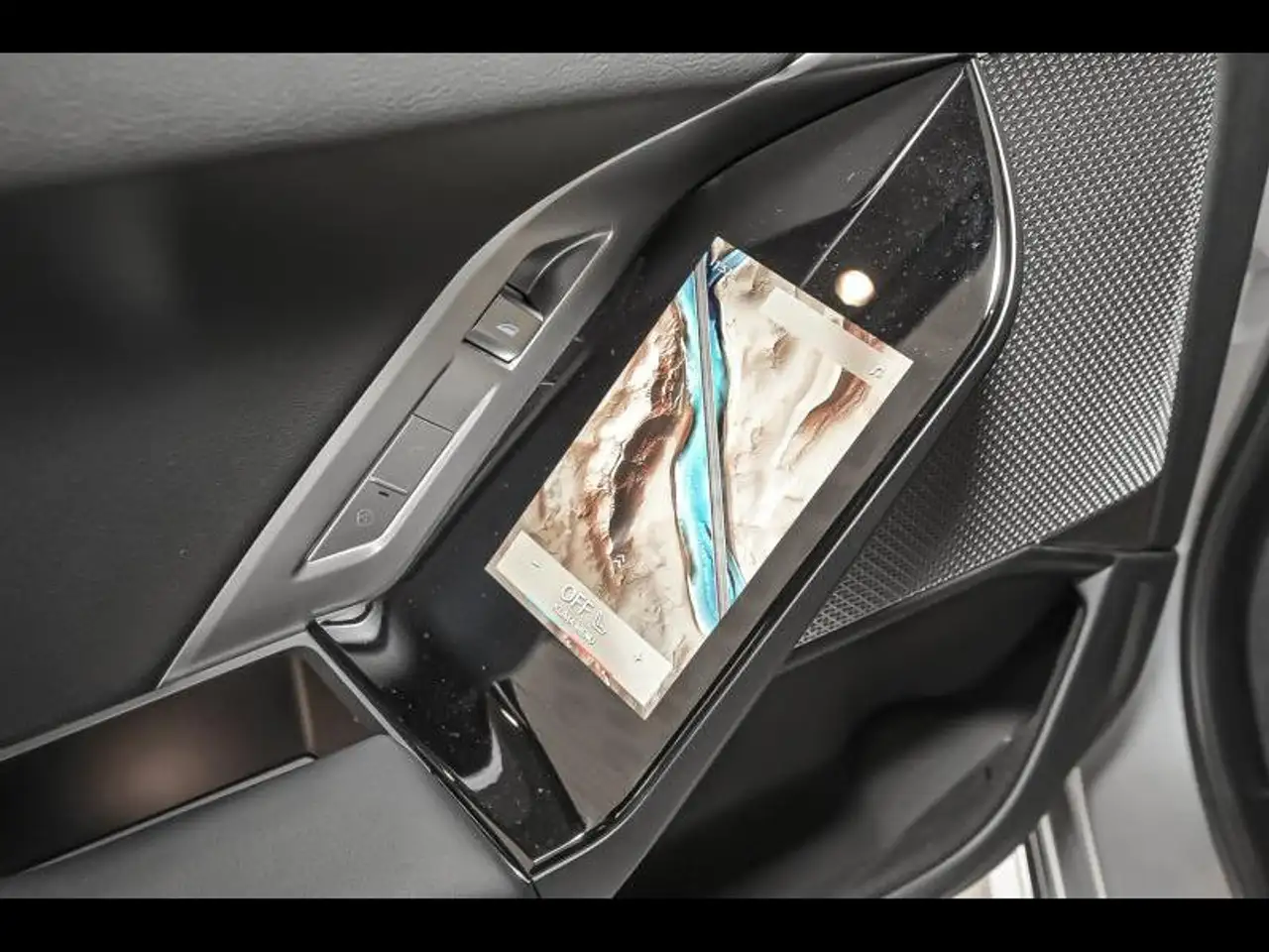 BMW 750 e xDrive, миниатюра 20