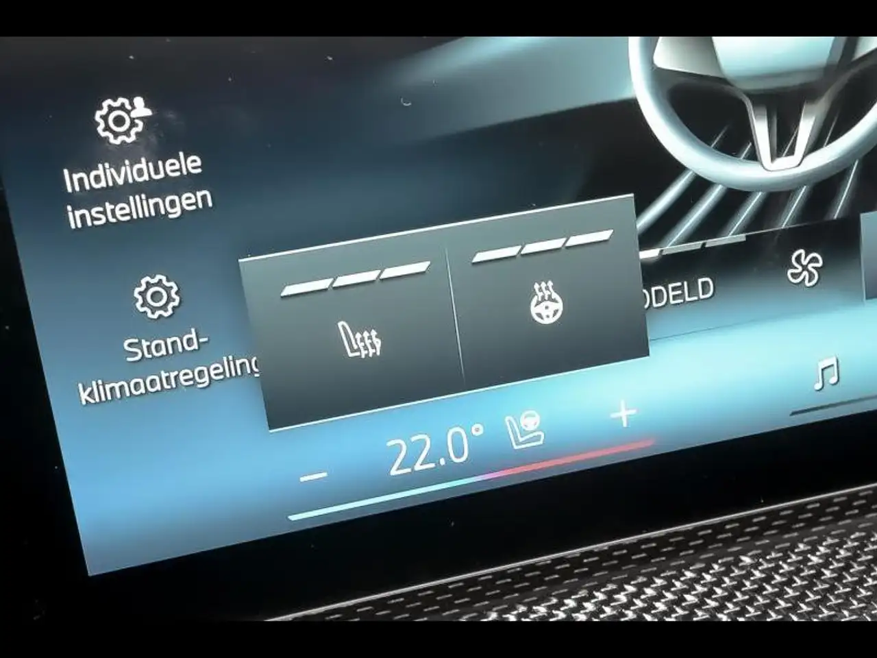 BMW 750 e xDrive, миниатюра 13