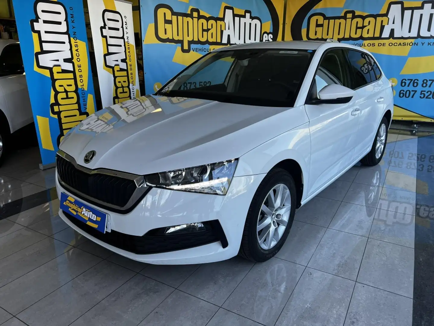 Skoda Scala 1.0 TSI Style 81kW Blanco - 1
