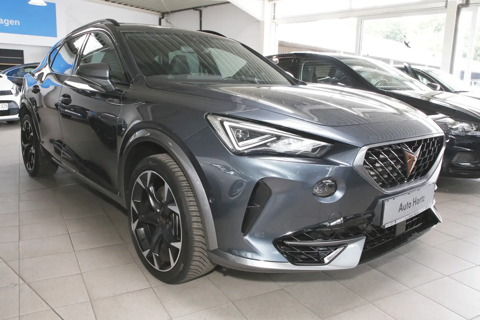 CUPRA Formentor VZ 2.0 TSI 4Drive DSG! el. Sitze, 19 Zol Grau - 2