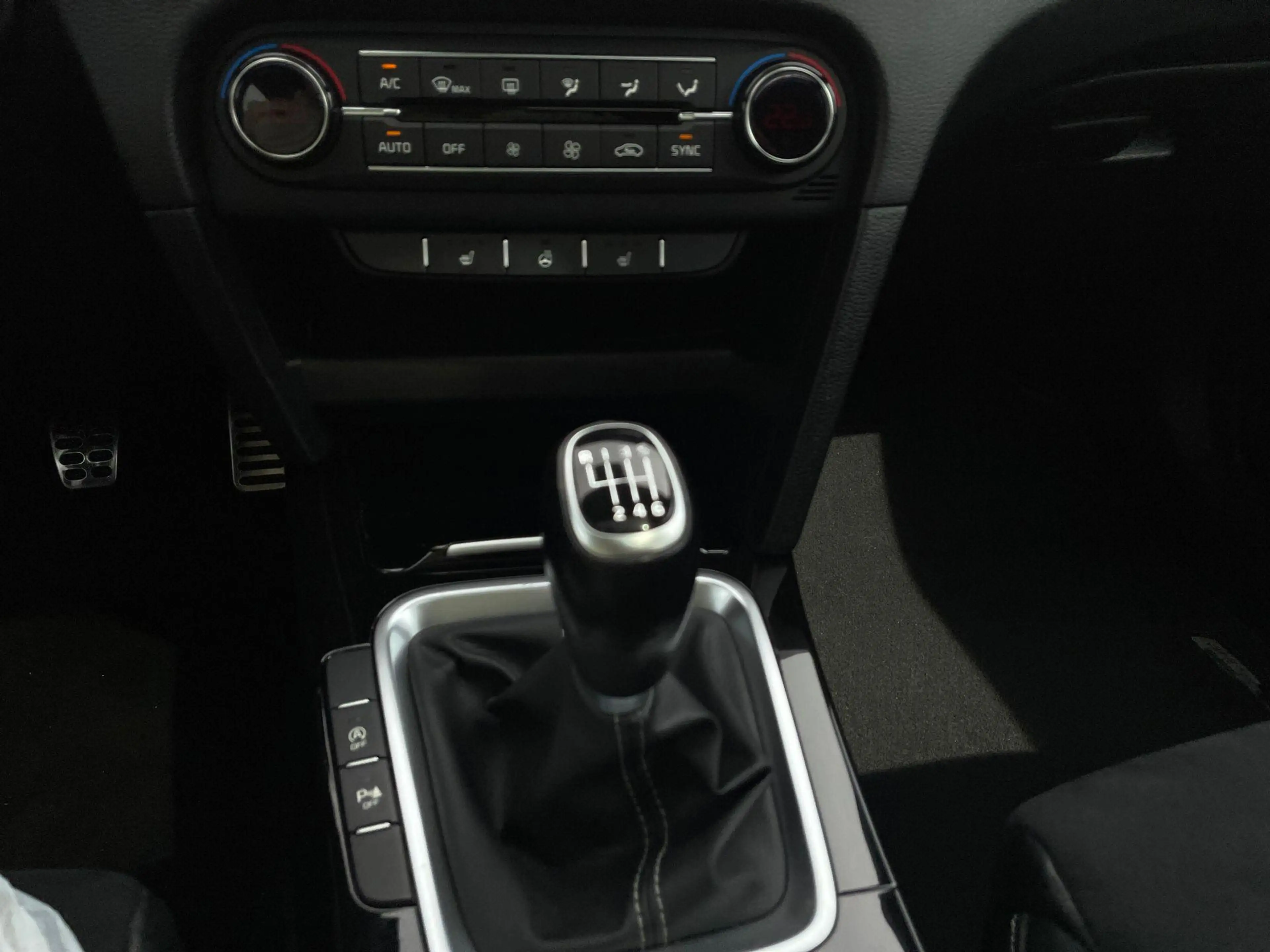Kia ProCeed / pro_cee'd 1.4 T-GDI GT-Line | PANO |  CAMERA | CRUISE |CARPL — photo 15