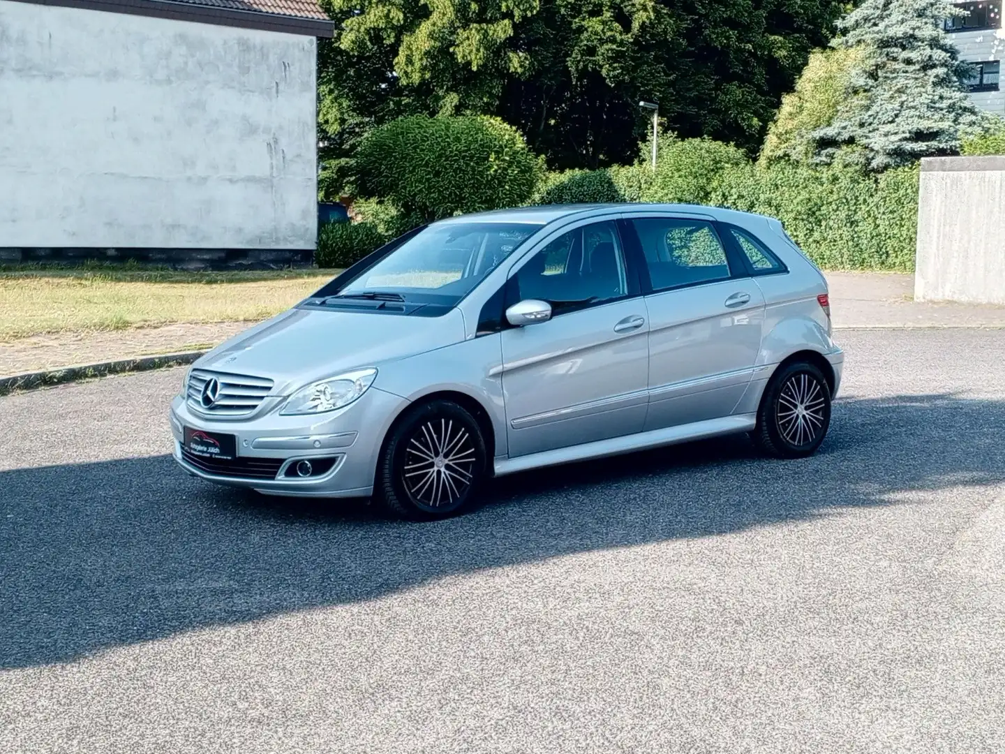 Mercedes-Benz B 150 B -Klasse B 150*wenig km*Automatik Silber - 1
