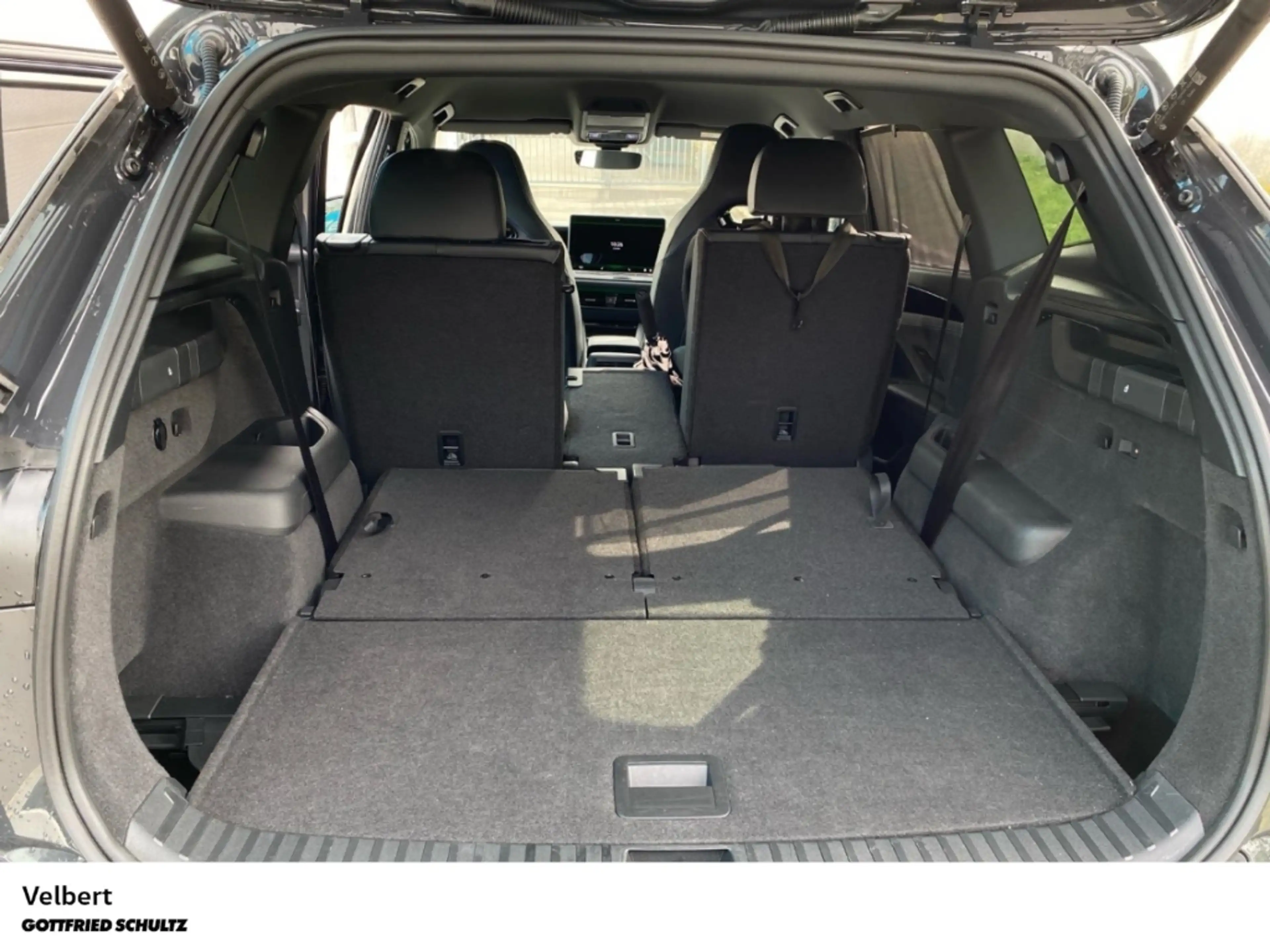 Volkswagen Tayron R-Line 2 0 l TDI DSG 7-Sitzer # Familienfreundlich — photo 6