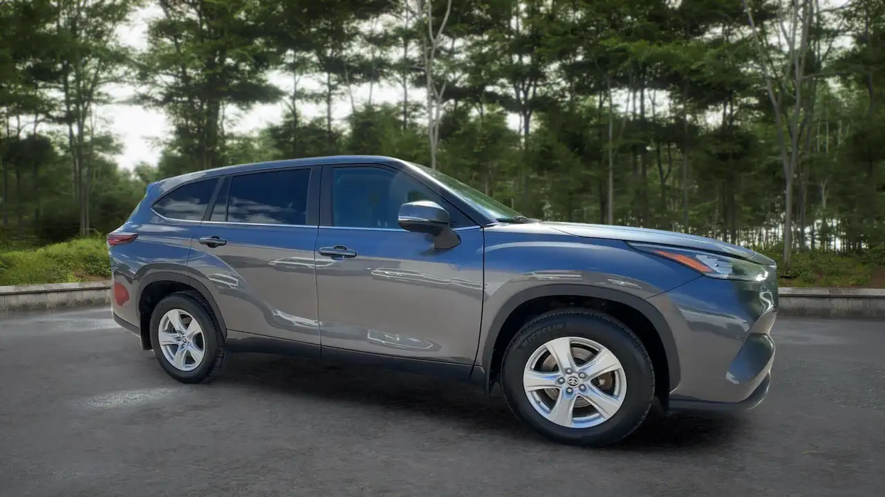Toyota Highlander снимка Toyota Highlander