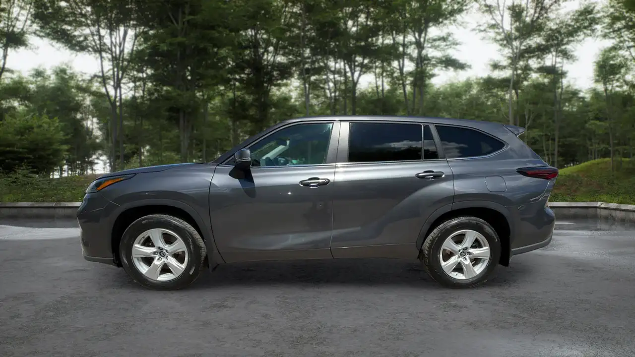 Toyota Highlander снимка Toyota Highlander