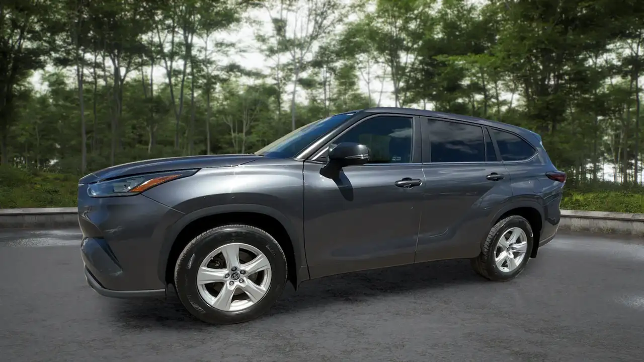 Toyota Highlander снимка Toyota Highlander