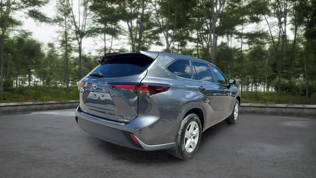 Toyota Highlander снимка Toyota Highlander