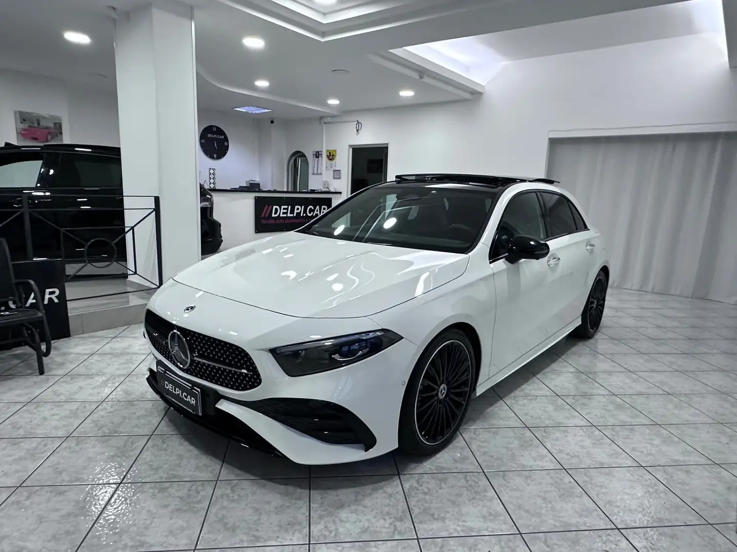 Mercedes-Benz A 200 d AMG Line Premium Plus auto - 2