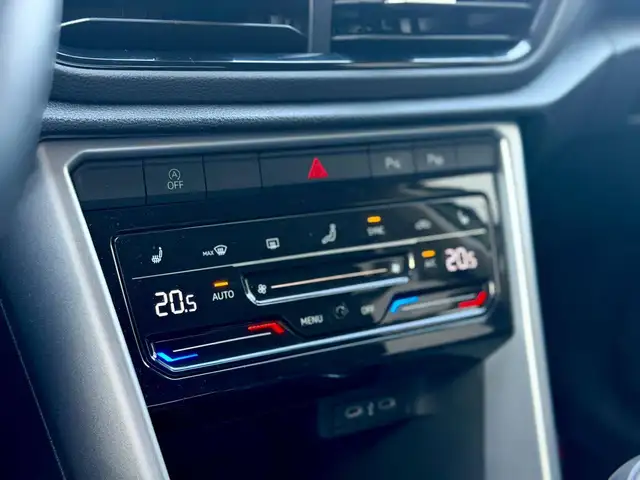 Volkswagen T-Roc view 20